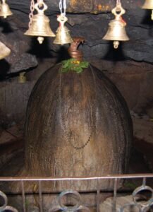 a history of the red fort, delhi's most iconic monument